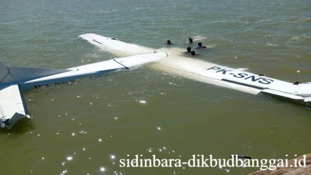Pendaratan Darurat Pesawat Smart Air PK SNS di Perairan Nabire